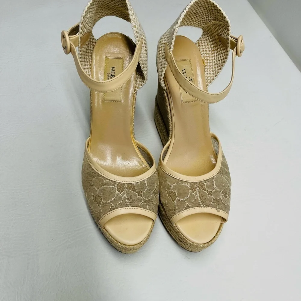 Valentino Lace Platform Wedges size 40/ 9